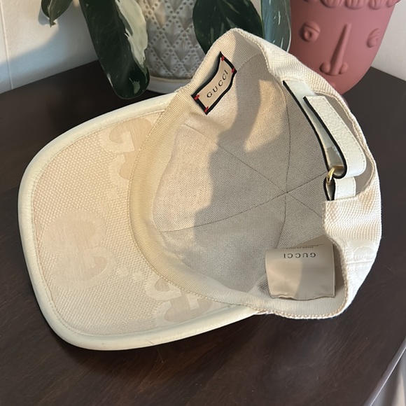 Gucci Logo Baseball Cap White Small - Picture 3 of 13